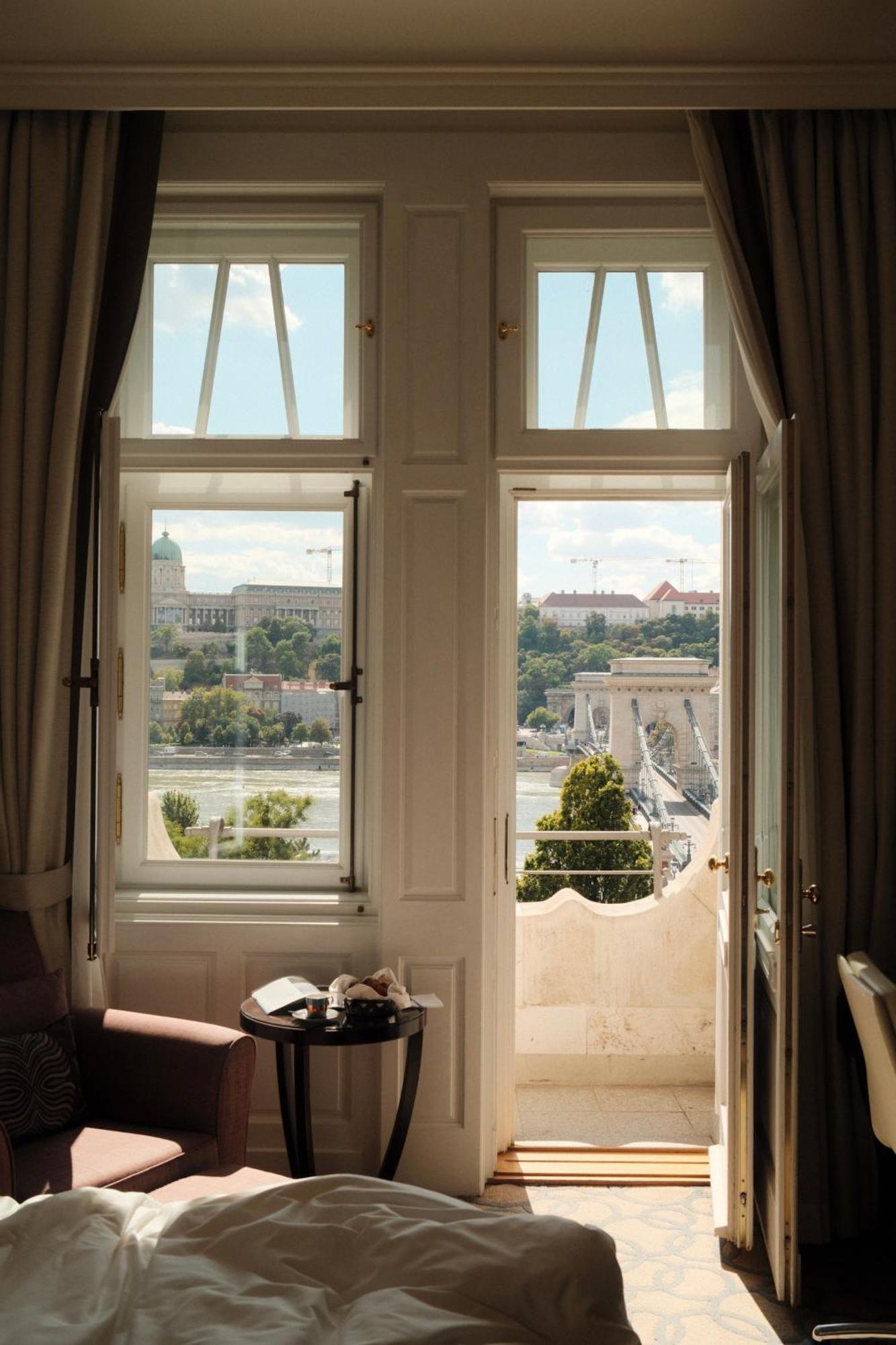 Four Seasons Hotel Gresham Palace Βουδαπέστη Εξωτερικό φωτογραφία